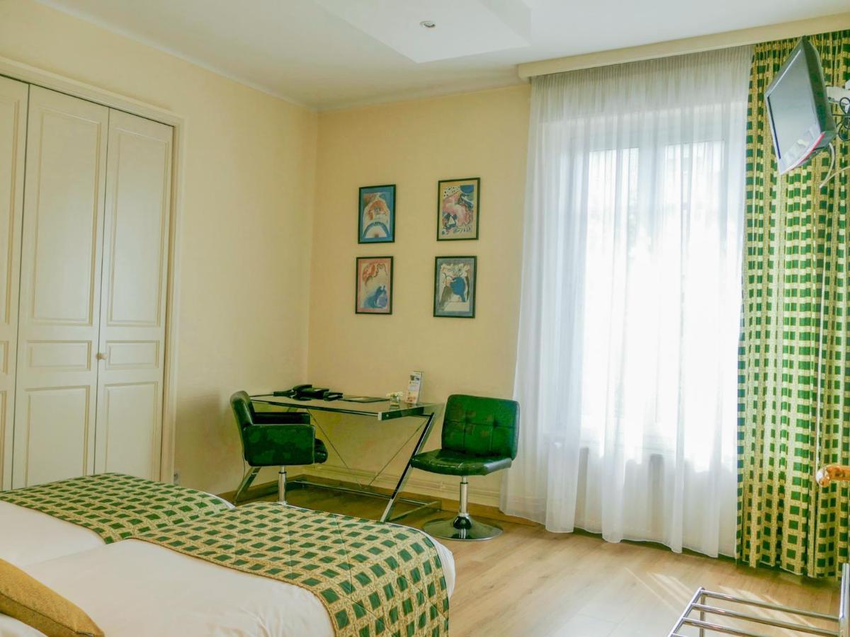 Hotel Berlioz Euroairport Basel - Mulhouse - Freiburg Saint-Louis  Buitenkant foto